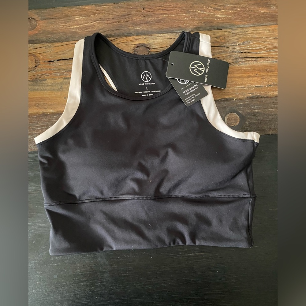 Move Theory- Black and Off-White Sports Bra (L) MICHI